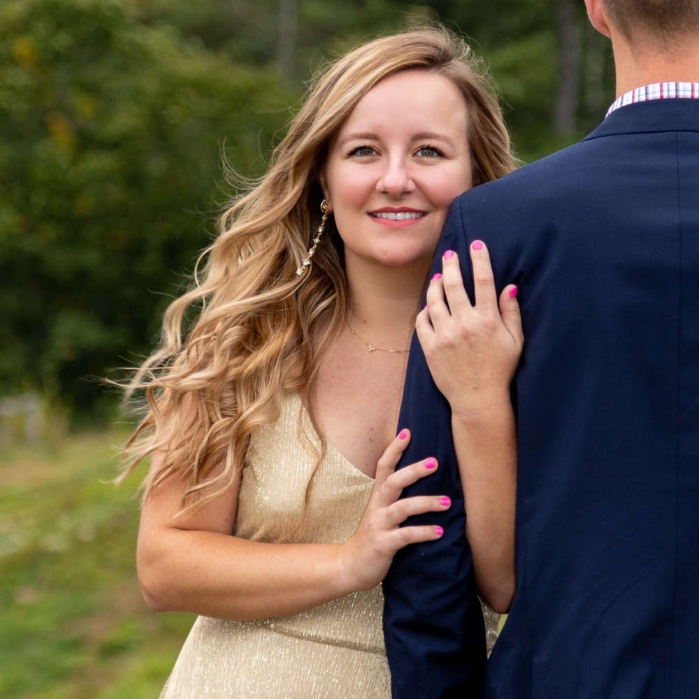 Meet your Posher, Abby